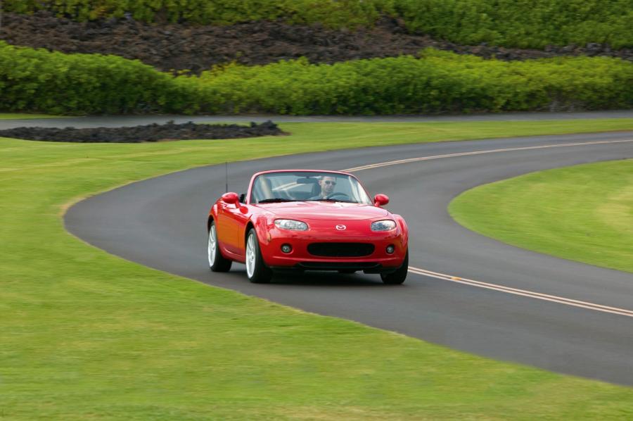  Mazda MX-5 Roadster Coupe 2006 года  (фото 75 из 212)